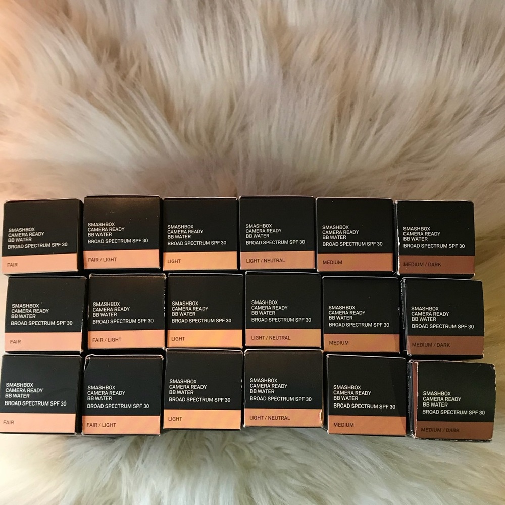 Smashbox camara ready BB Water - Picture 4 of 8